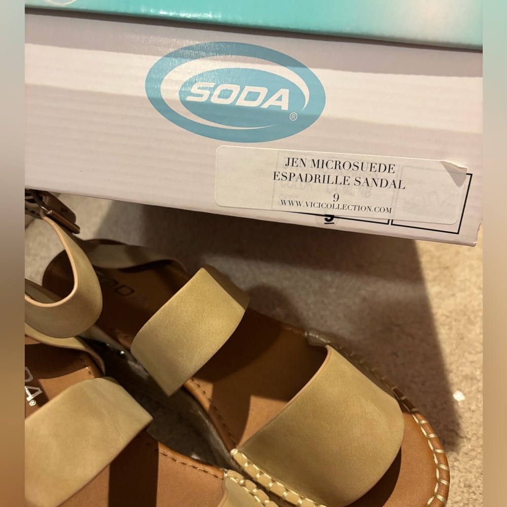 NEW Dolce Vita Espadrille Wedge Sandals - Picture 6 of 6